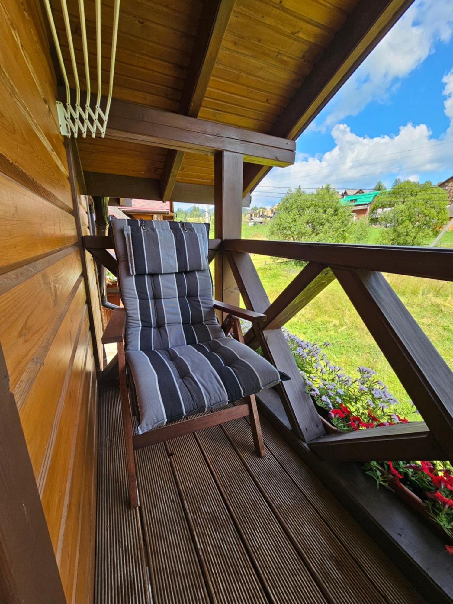 Guesthouse Kolo Druziv 塔塔里夫 外观 照片