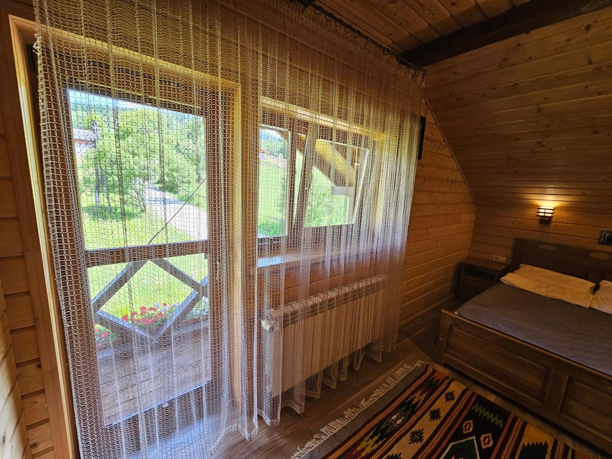 Guesthouse Kolo Druziv 塔塔里夫 外观 照片
