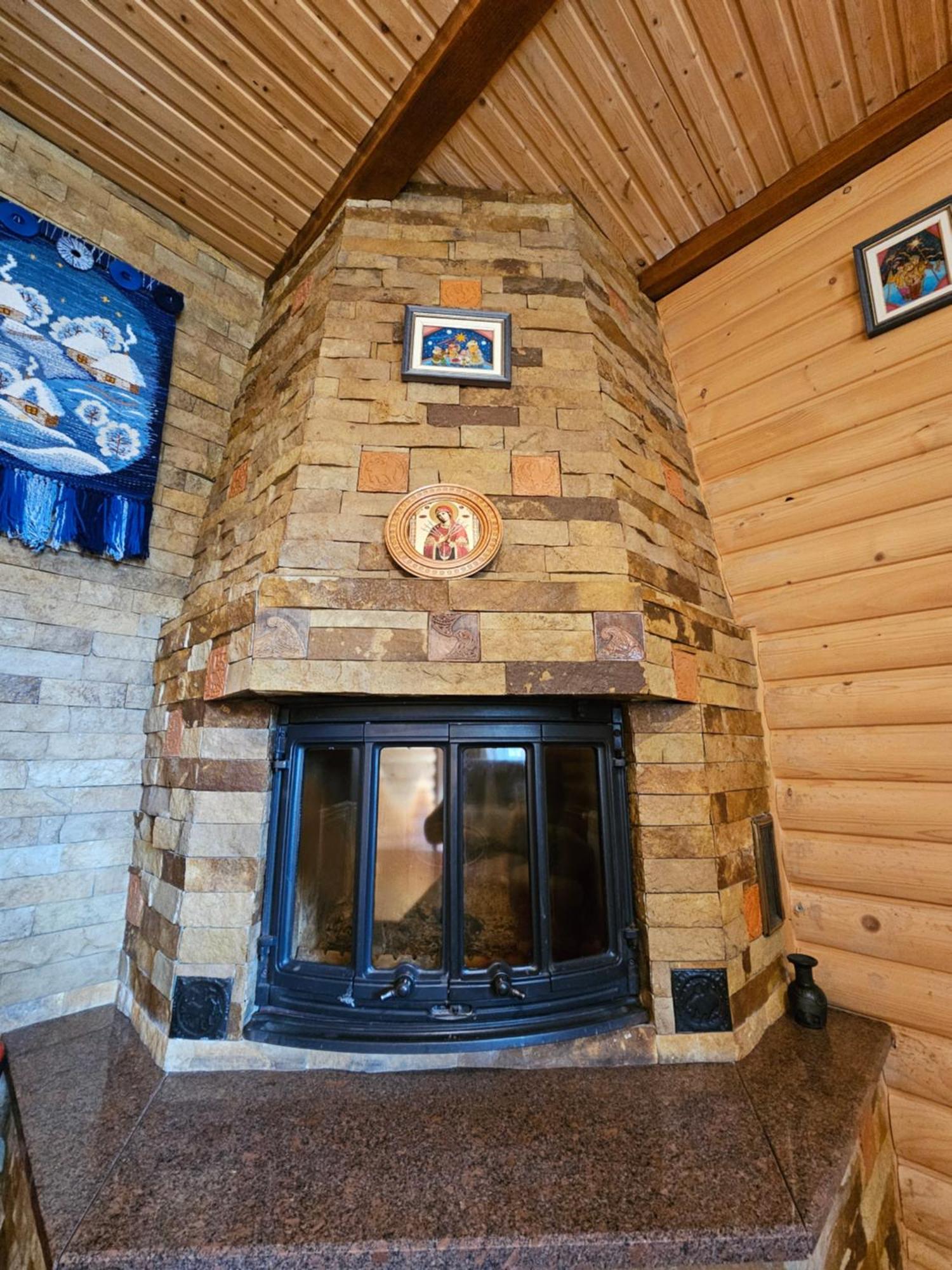 Guesthouse Kolo Druziv 塔塔里夫 外观 照片