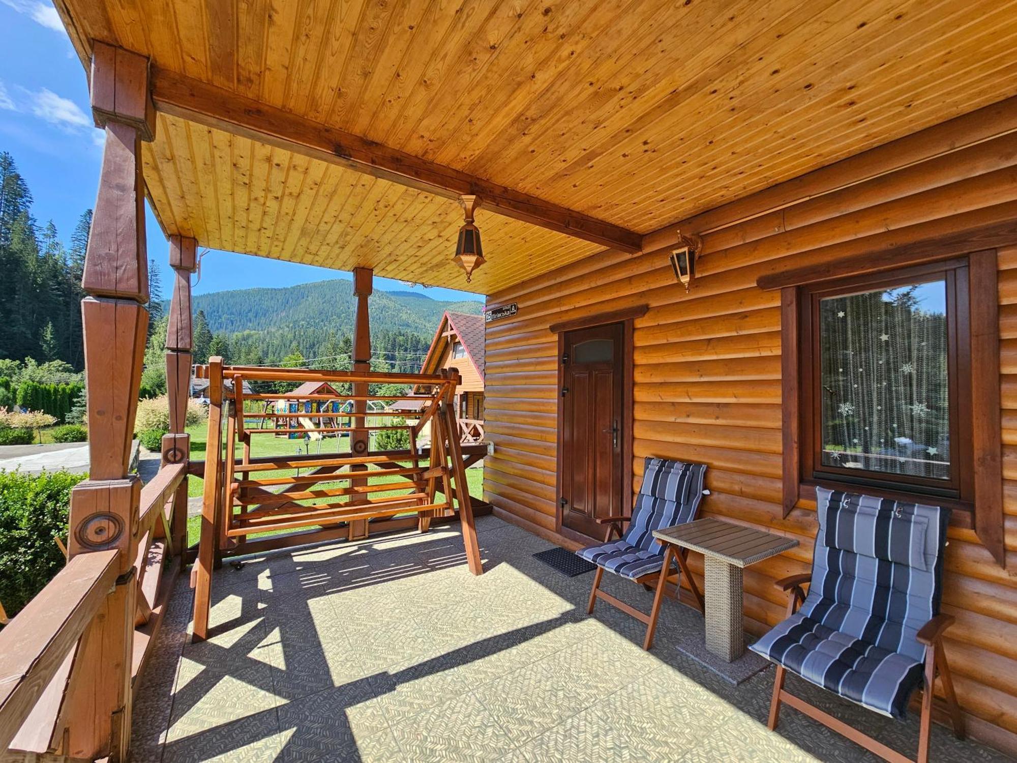 Guesthouse Kolo Druziv 塔塔里夫 外观 照片
