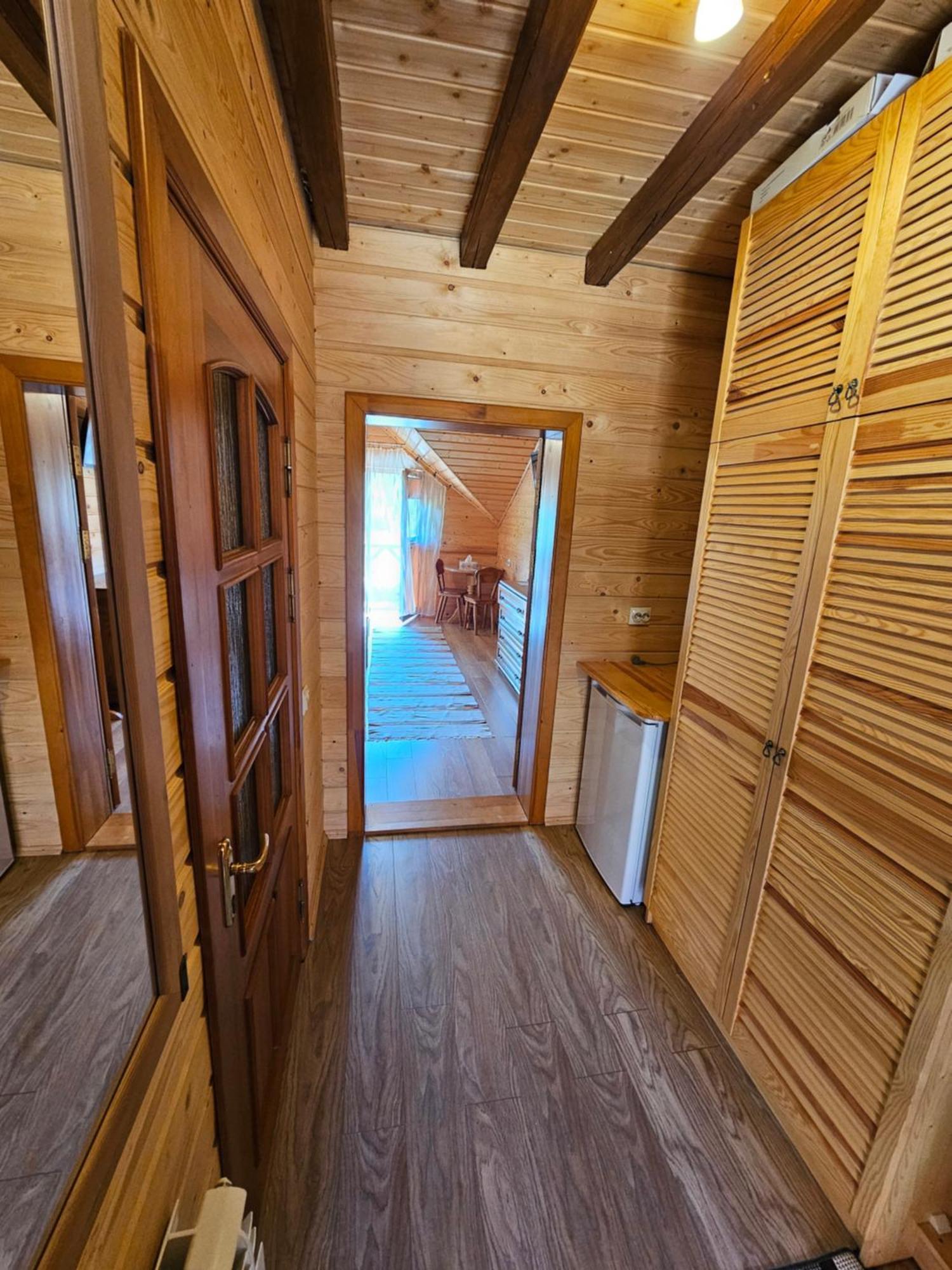 Guesthouse Kolo Druziv 塔塔里夫 外观 照片