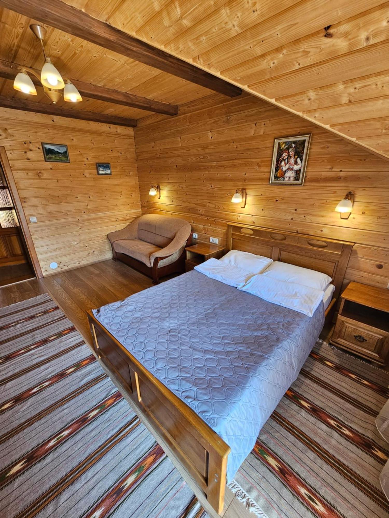 Guesthouse Kolo Druziv 塔塔里夫 外观 照片