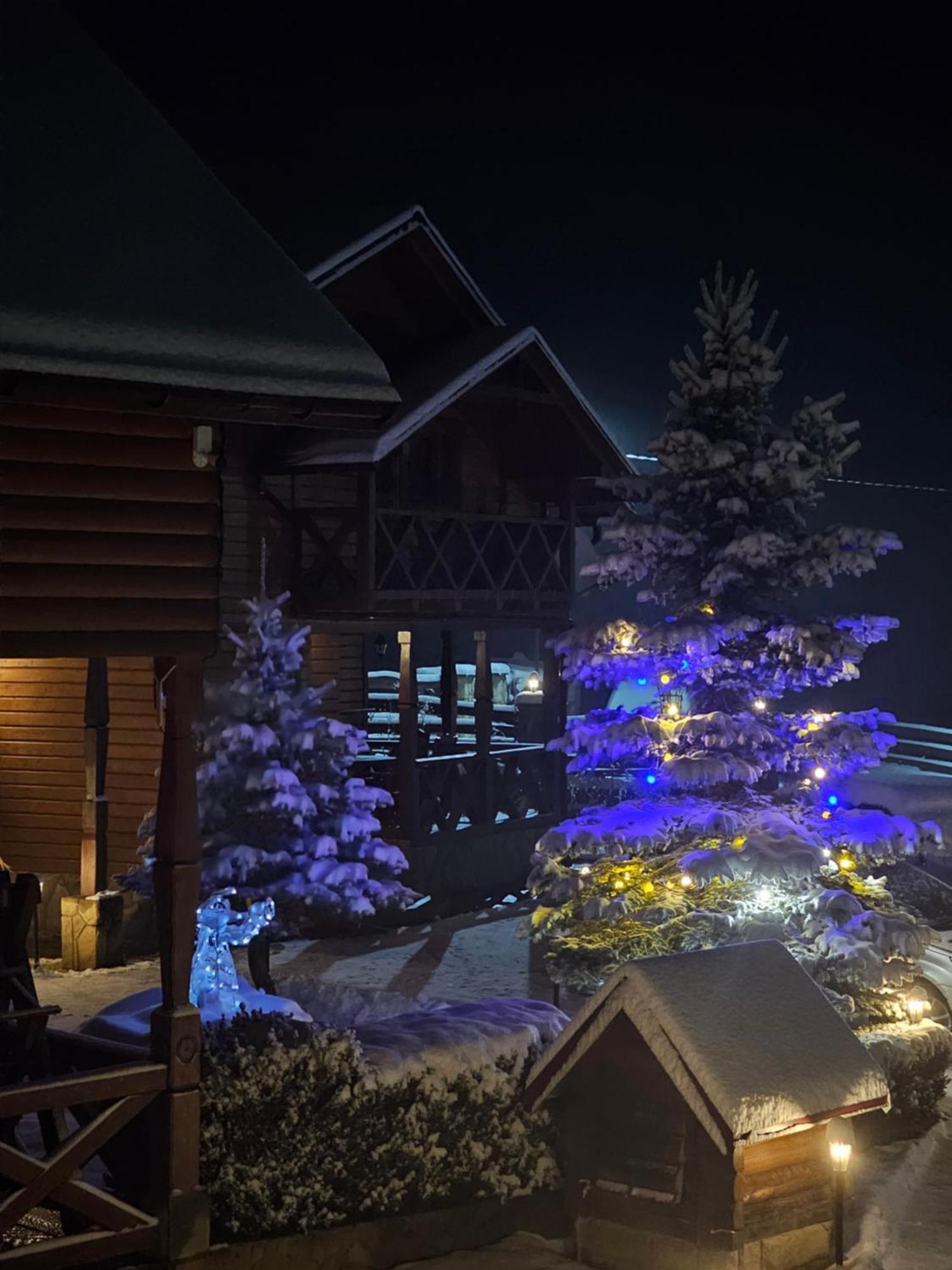Guesthouse Kolo Druziv 塔塔里夫 外观 照片